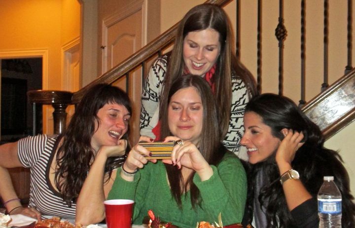 This is the second time meeting these neat young ladies, all who have a deep loving relation with Oona and Ettore....