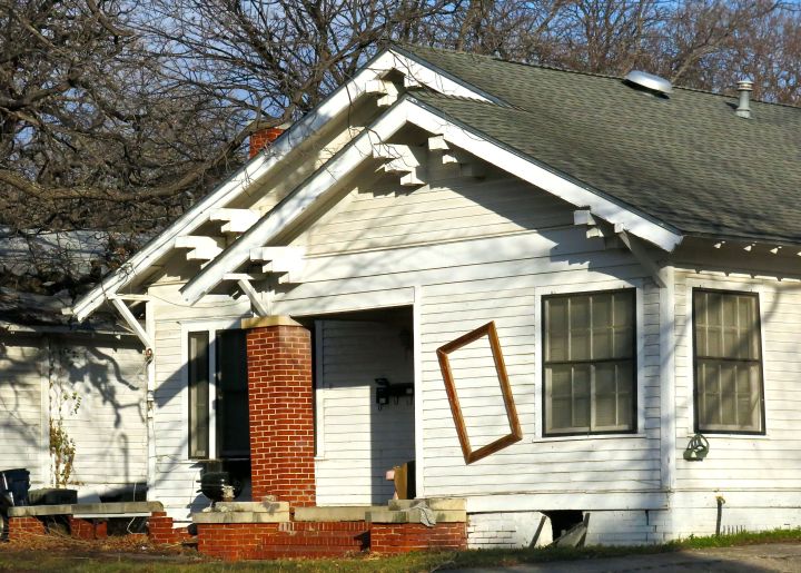 I'm still puzzled about that picture frame, and why it is skewed as it is….