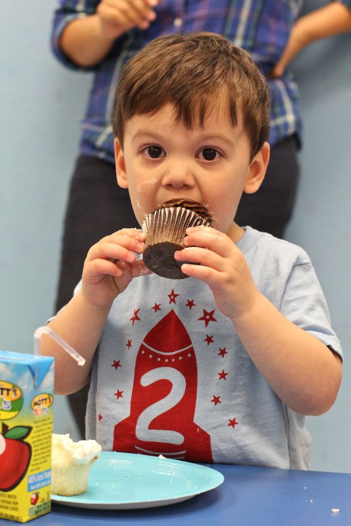 First the vanilla, then the chocolate cup cake...