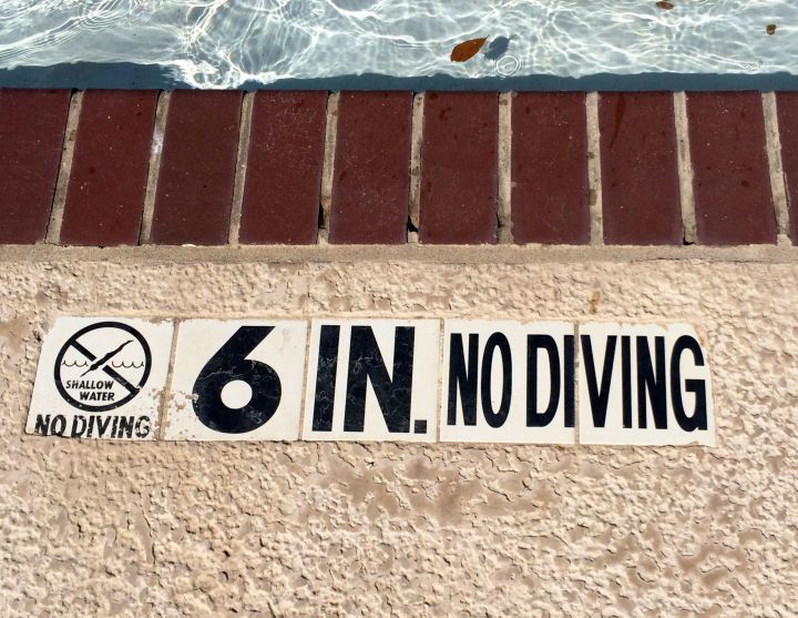 Seriously? You need to give me a sign to say this isn't such a good idea? Oh geez!